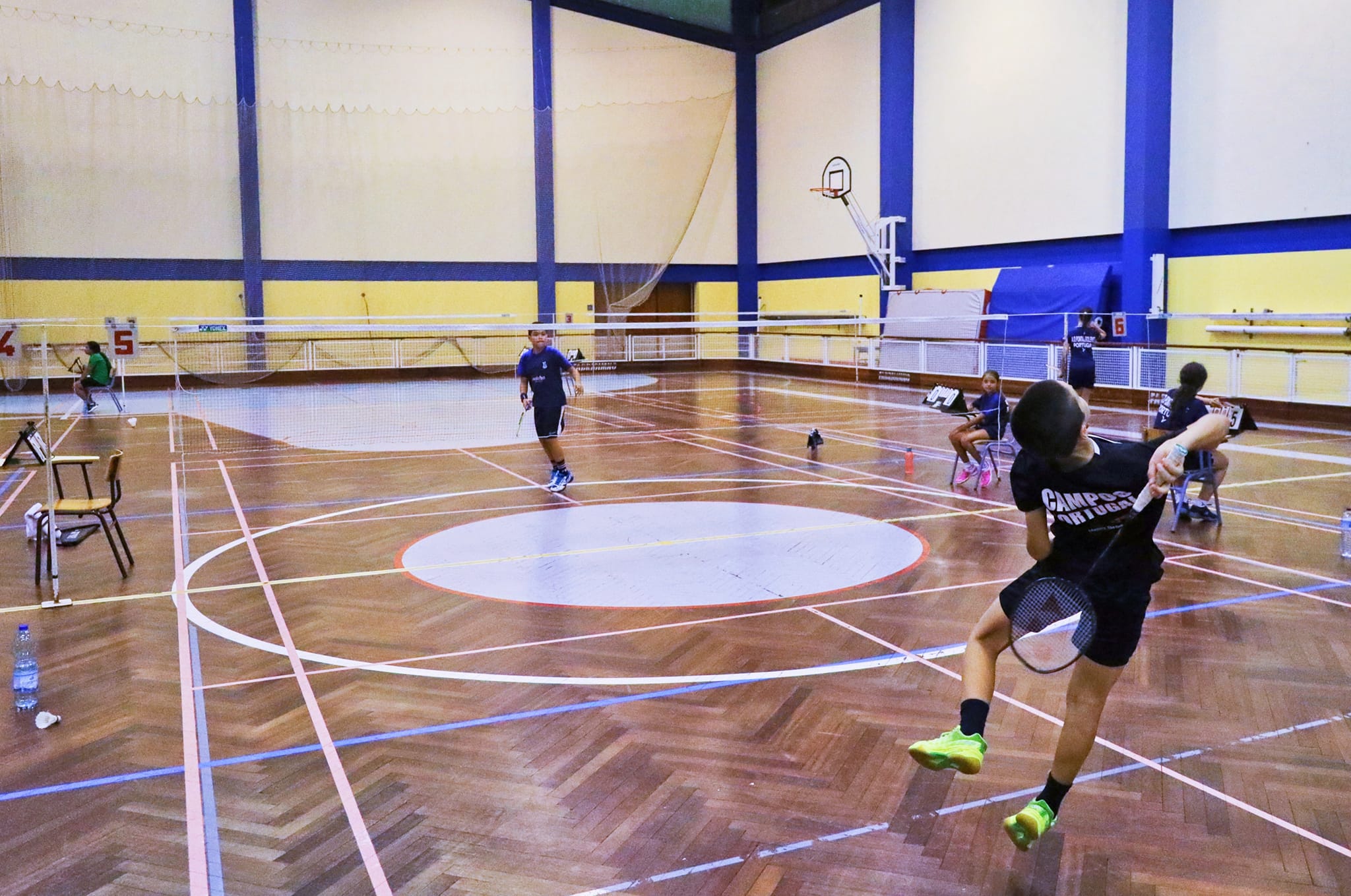 Badminton